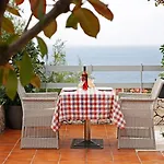 Apart-hotel Asteris