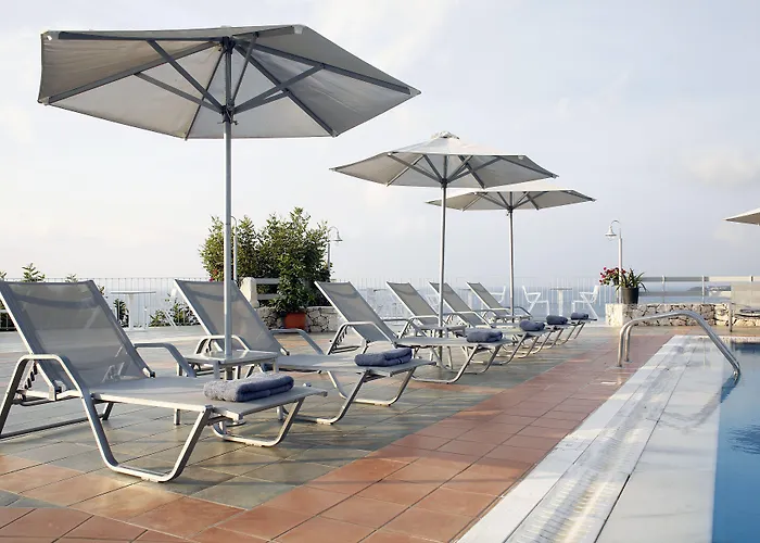 Asteris Aparthotel 4*