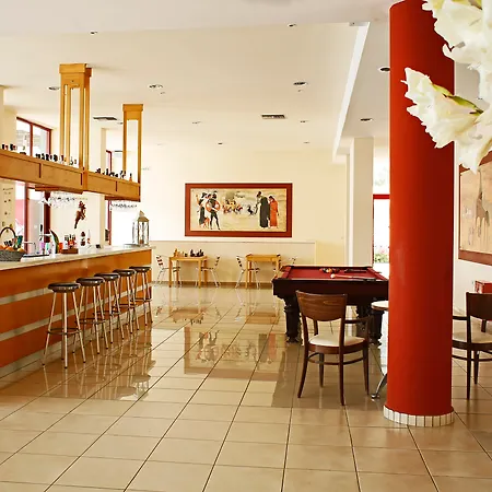 Asteris Lägenhetshotell 4*