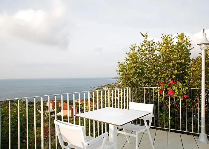 Asteris Apart-hotel 4*