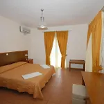 Asteris Apartahotel 4*